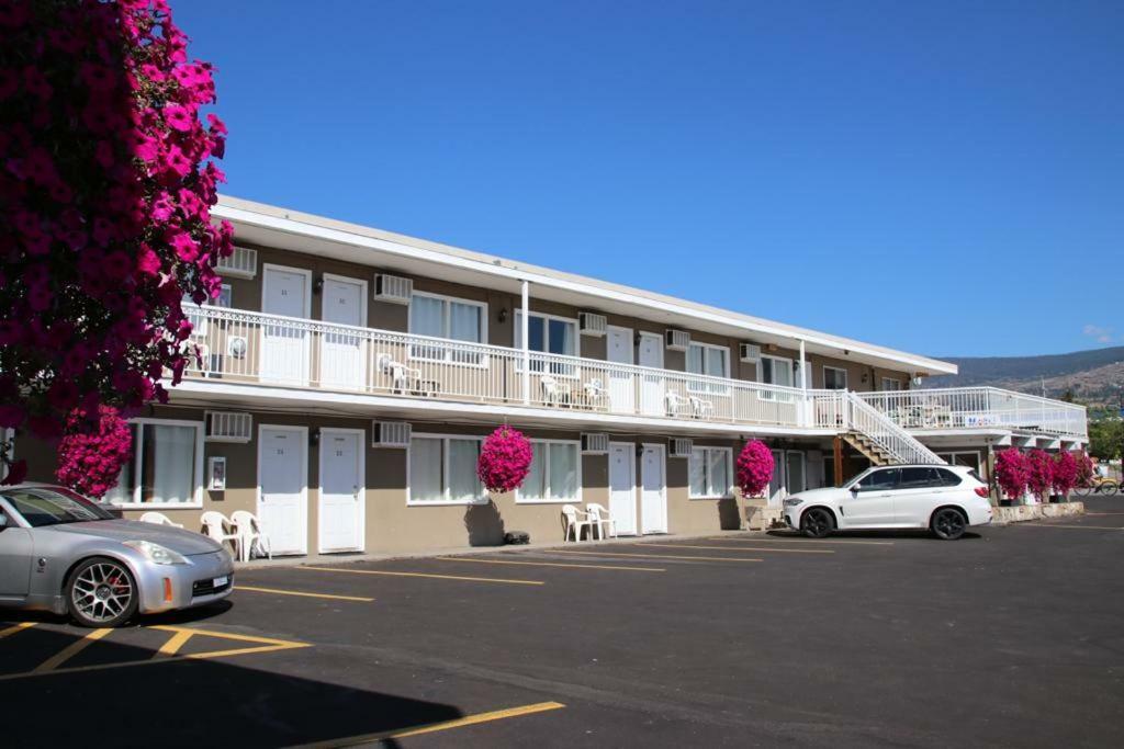 Plaza Motel Penticton Dış mekan fotoğraf